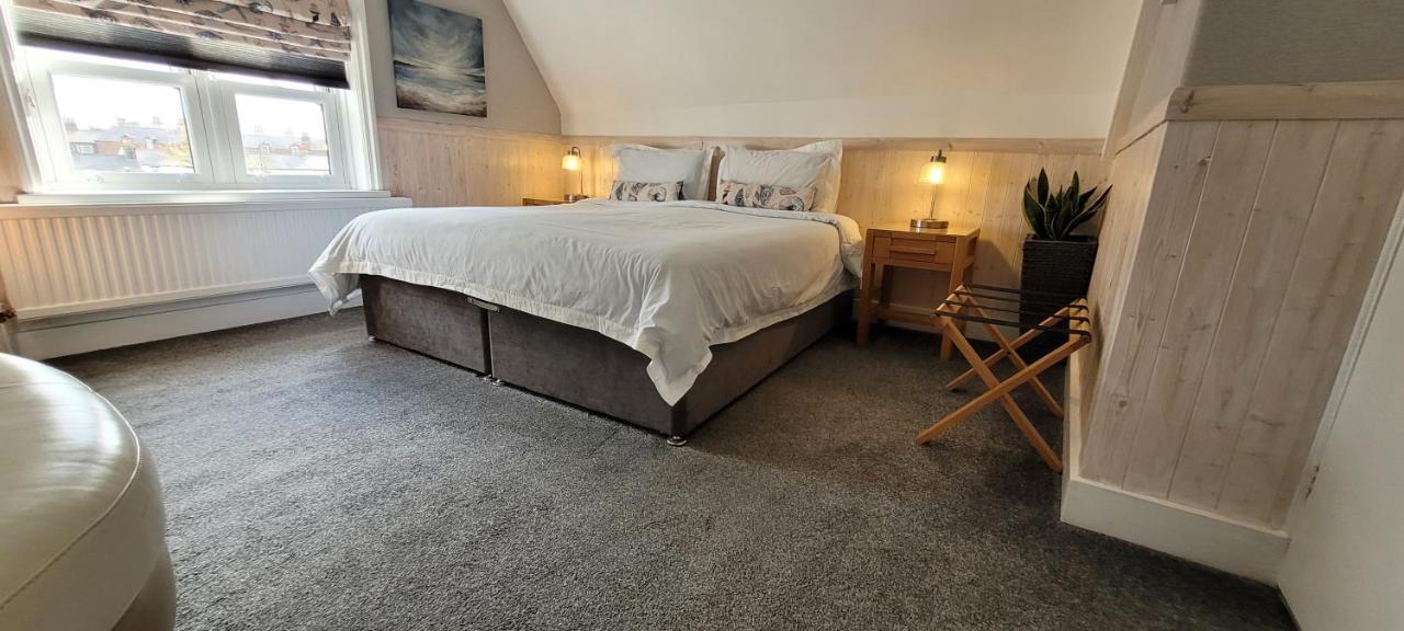 The Mon Fort Bridlington Bagian luar foto