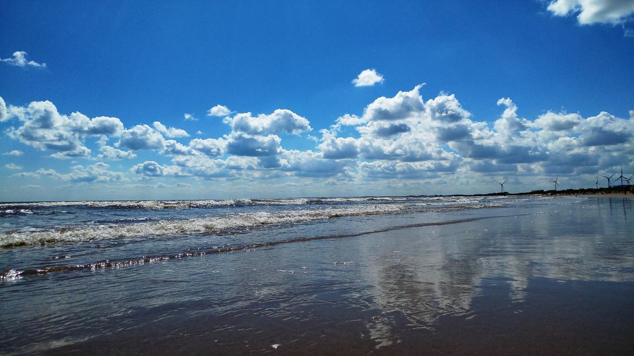 The Mon Fort Bridlington Bagian luar foto
