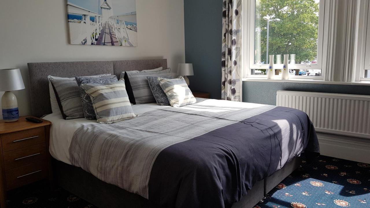 The Mon Fort Bridlington Bagian luar foto